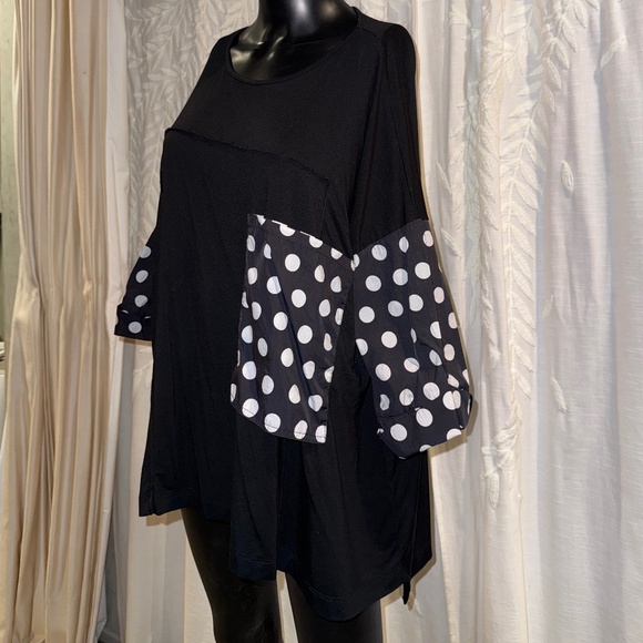 JASON, Comfy Black Tunic with Polka Dot Sleeves – Size L - Picture 6 of 15
